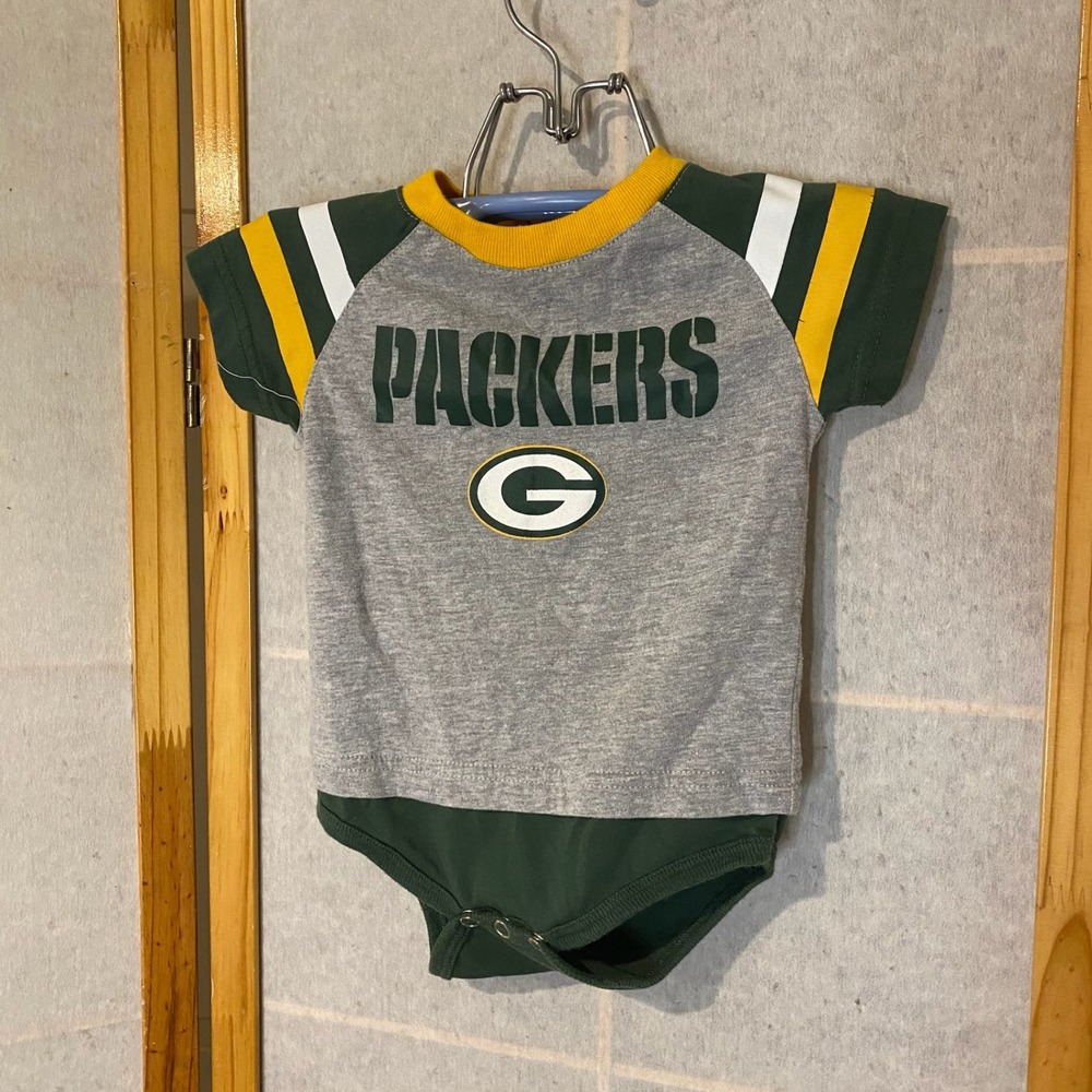 Green Bay‎ Packers NFL Baby Bodysuit 6/9M Grey Green One Piece Snap Bottom